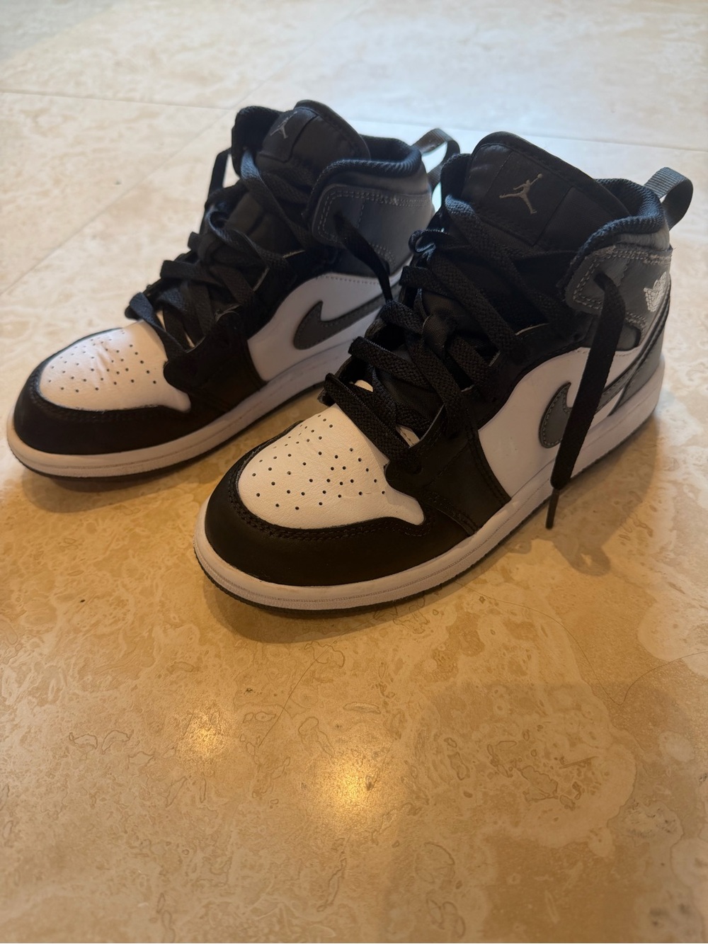 Nike Air Jordan authentic black/white/grey high top runners size 2Y
